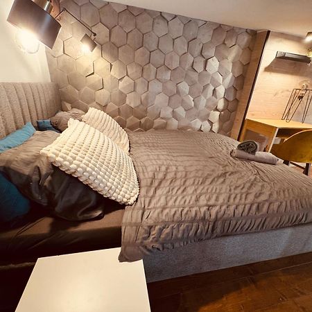 Loft In The City Center By Kobiela Apartments 카토비체 외부 사진