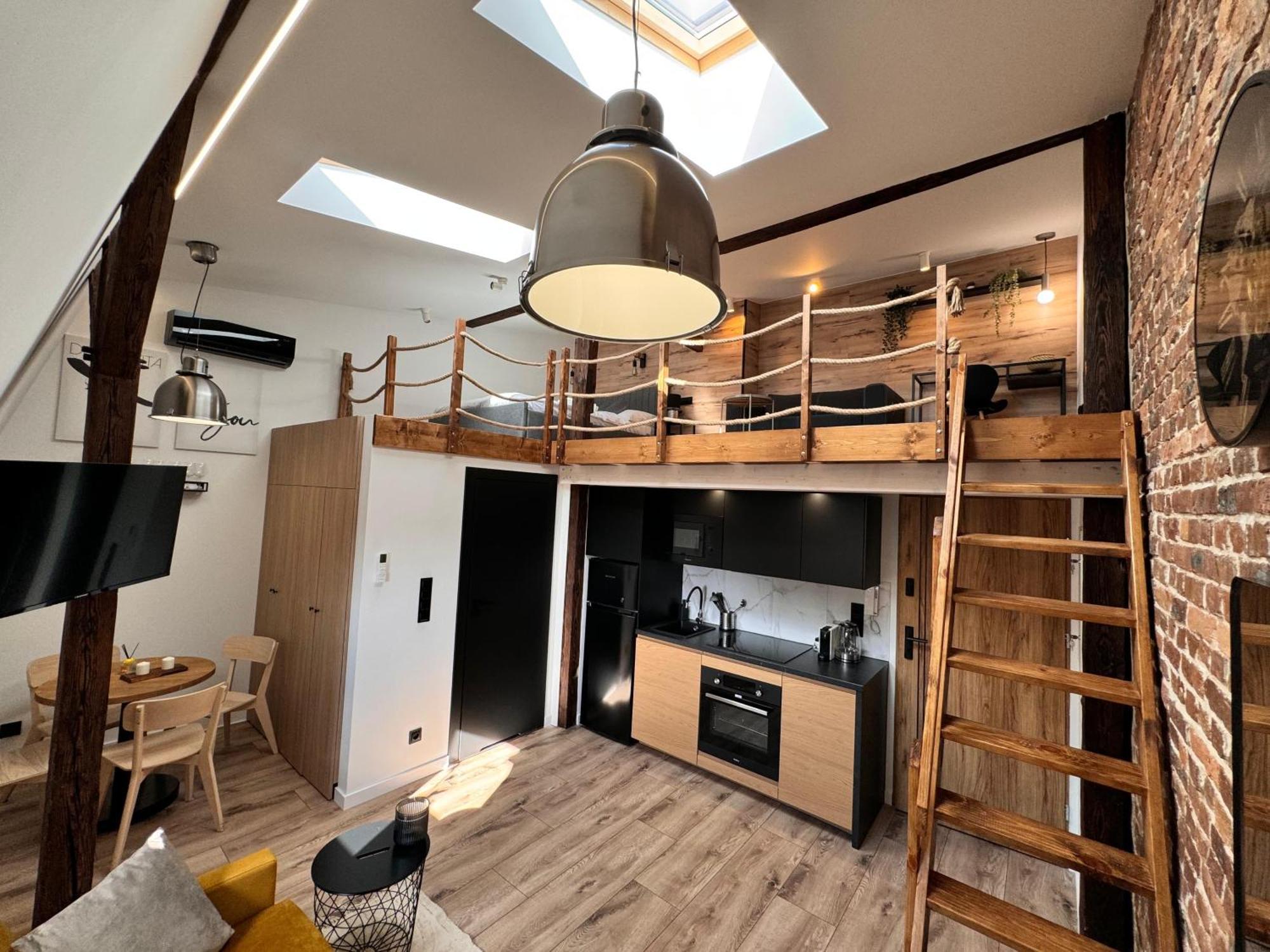 Loft In The City Center By Kobiela Apartments 카토비체 외부 사진